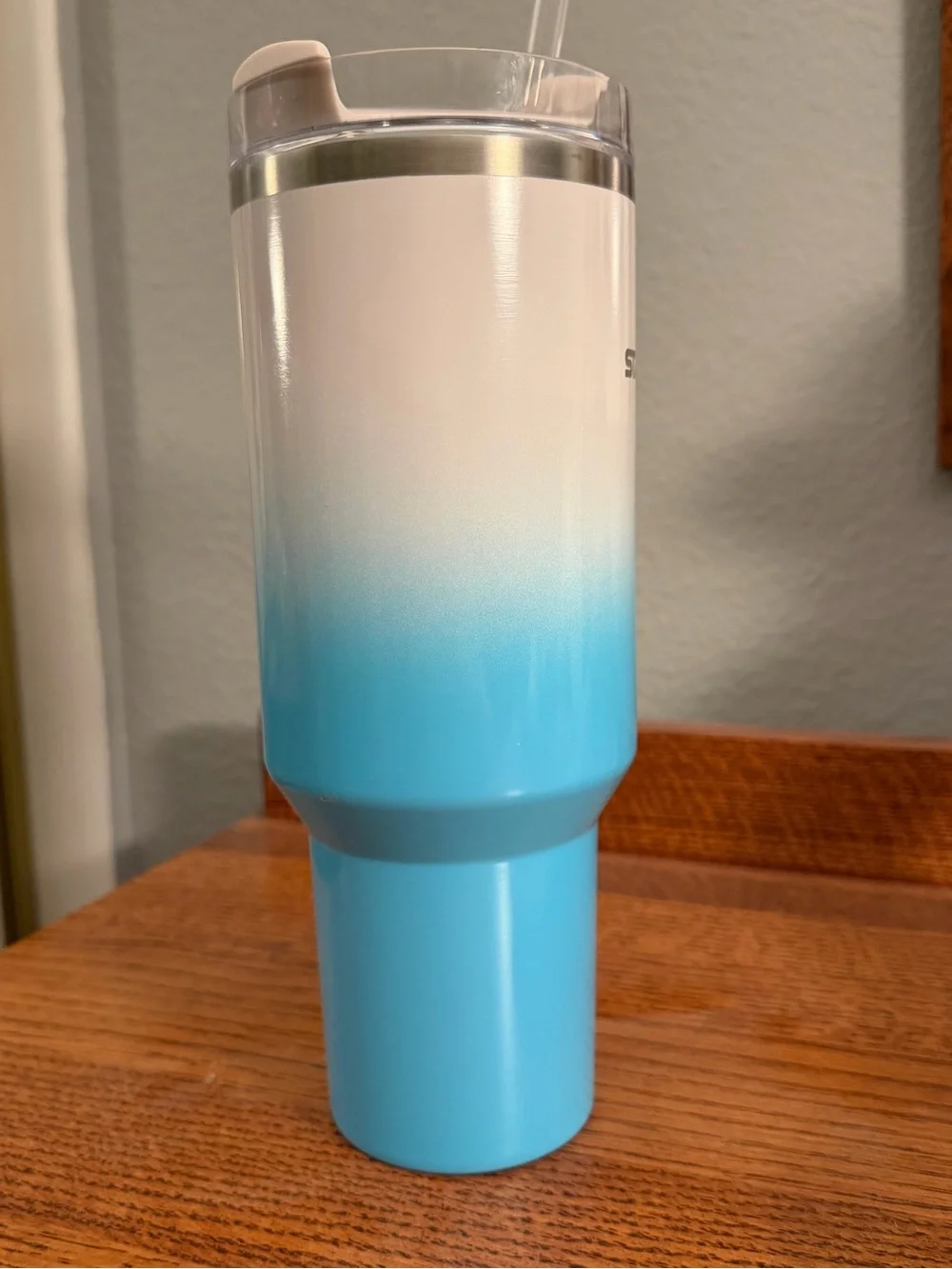 Stanley 40oz Ombre Pool Blue Travel Tumbler
